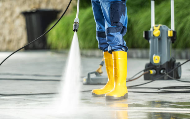 Best Residential Pressure Washing Services  in Montebello, NY